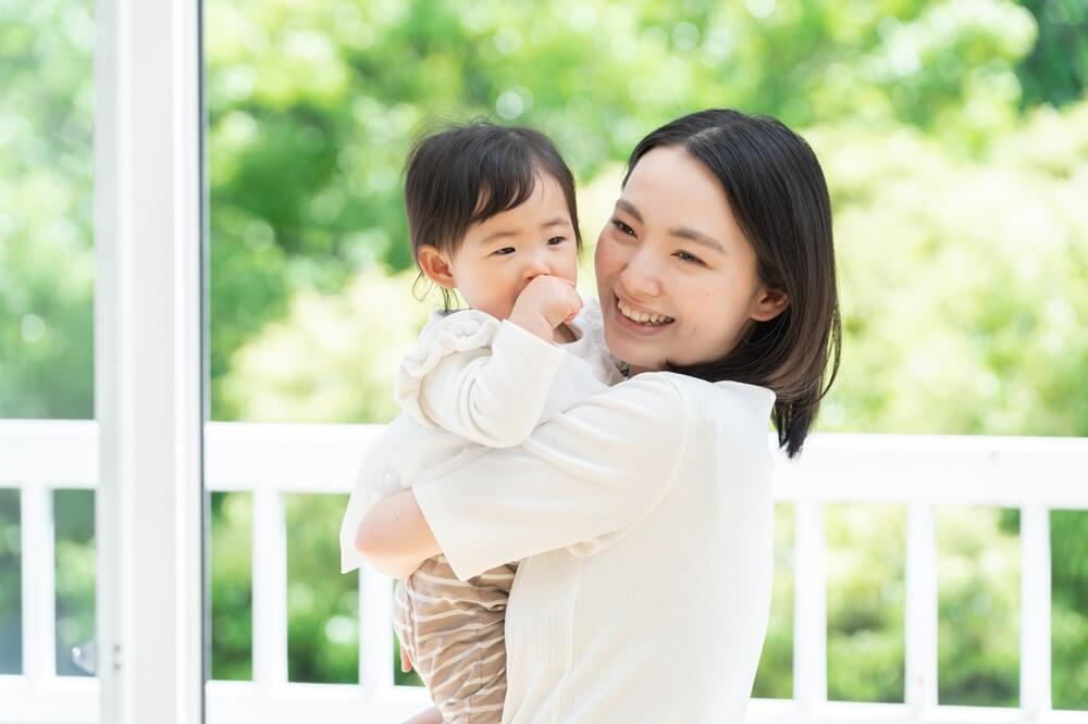 赤ちゃんとママ